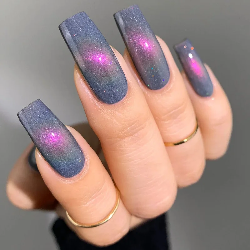 nail polish flashing cascade-Mooncat - Smokescreen (Magnetic)