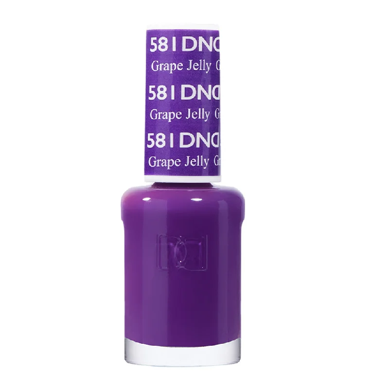 nail polish smoky fence-DND Nail Lacquer - 581 Grape Jelly