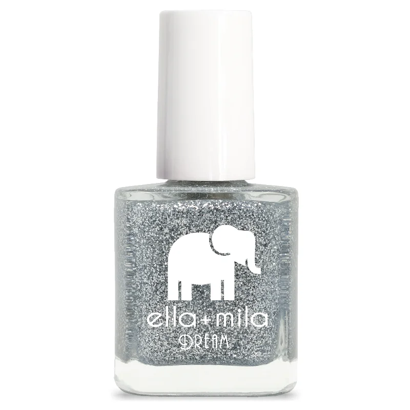 nail polish shimmering atlas-On Thin Ice