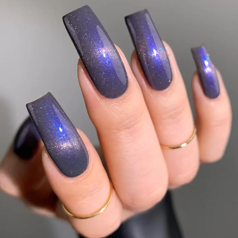 nail polish sharp bucket-Mooncat - This Is A Storm Warning (Magnetic)