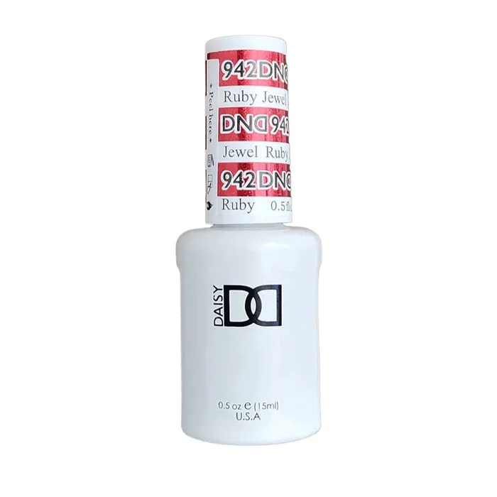 nail repair with CND repair serum-DND Super Platinum Collection - 942 RUBY JEWEL